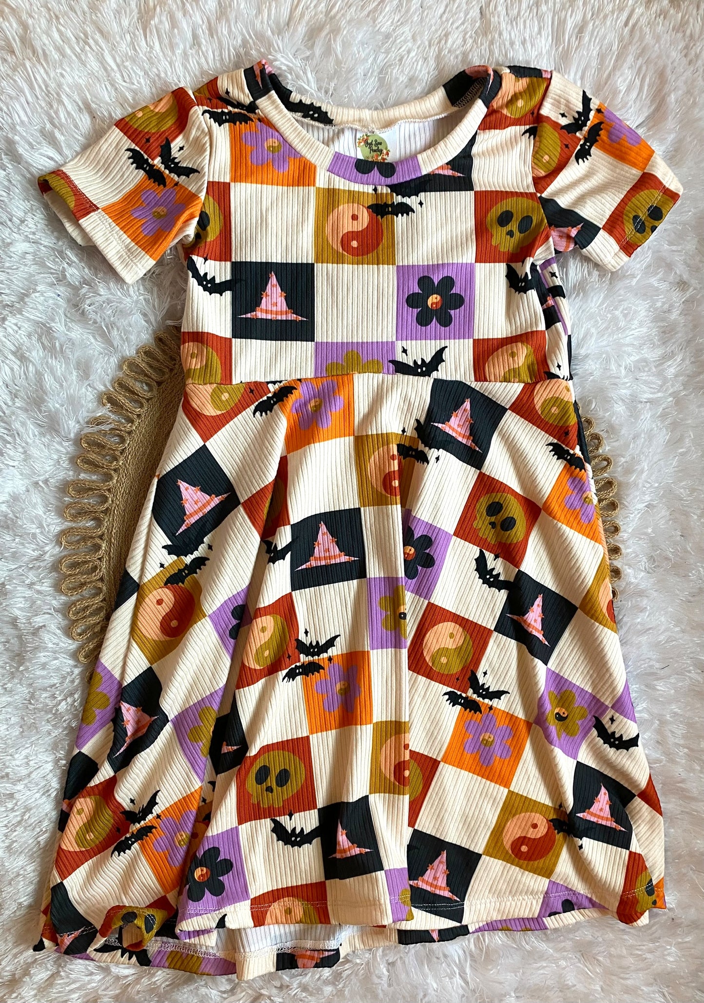 3-6y spooky Gwm dress