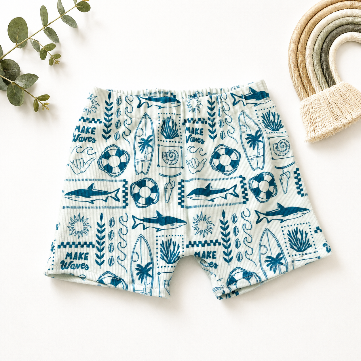 2T Waves Play shorts
