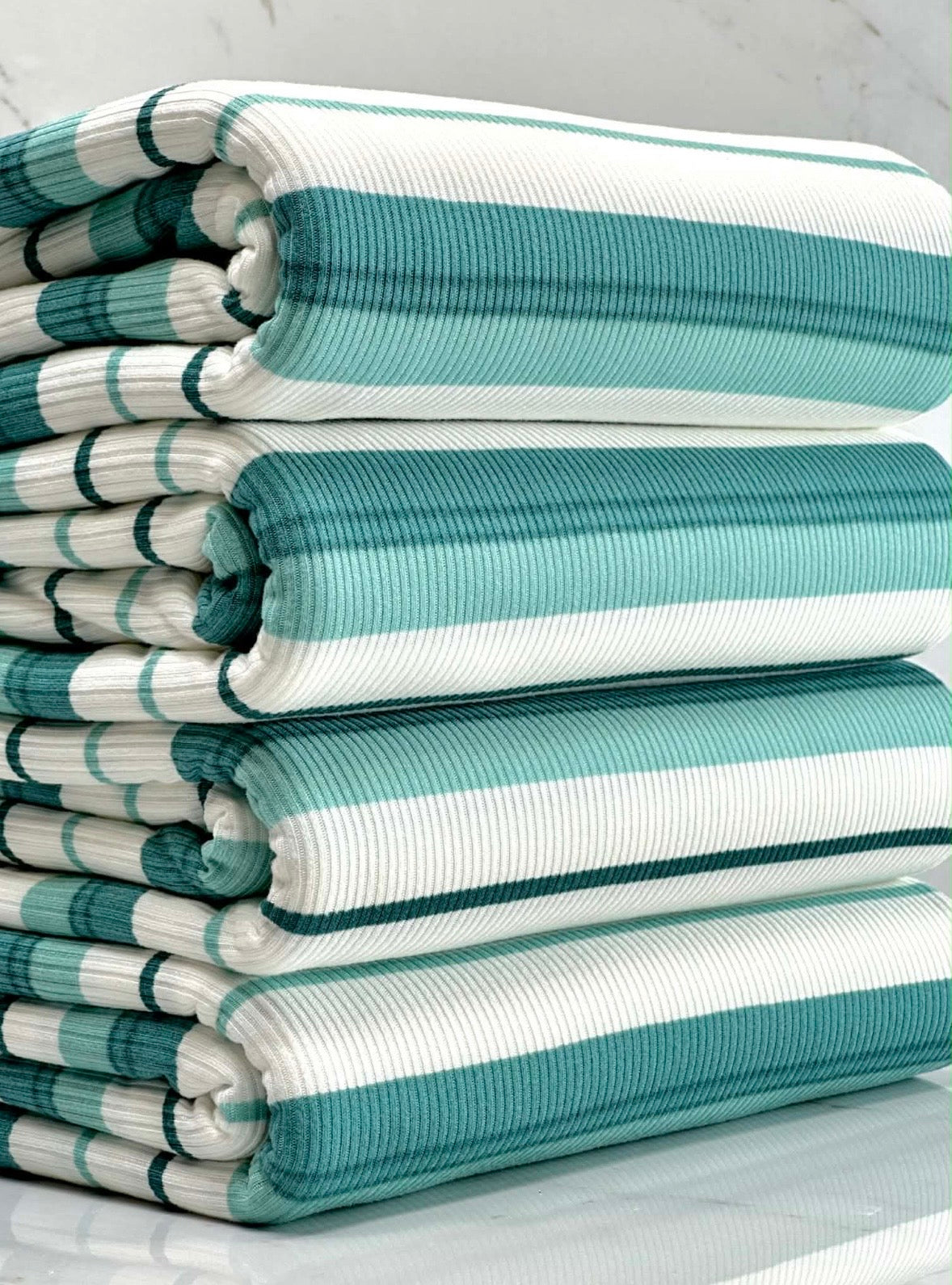 Turquoise/white stripes